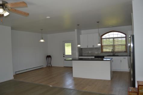 10 Heino Lane China ME 04358