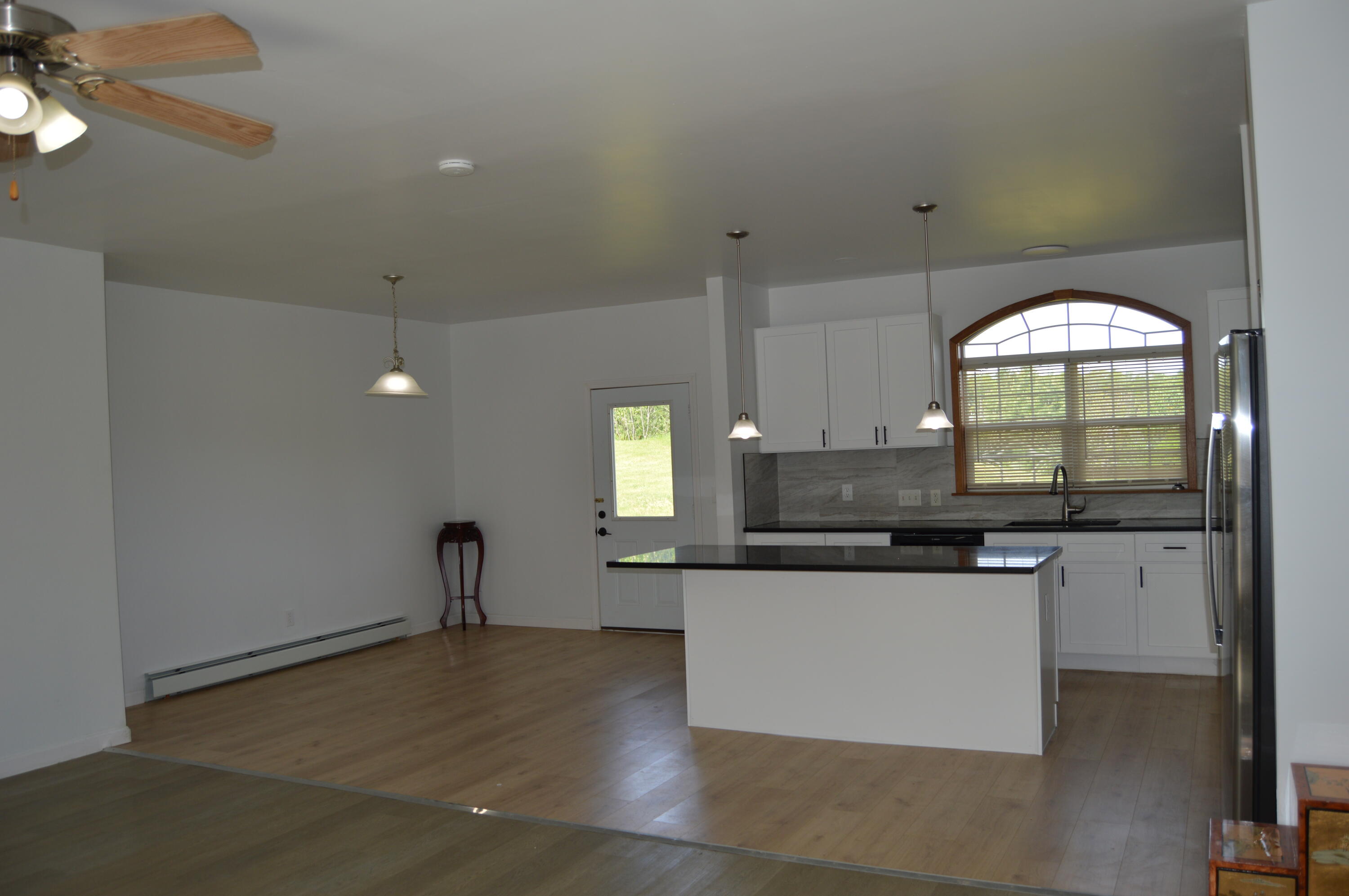 10 Heino Lane China ME 04358