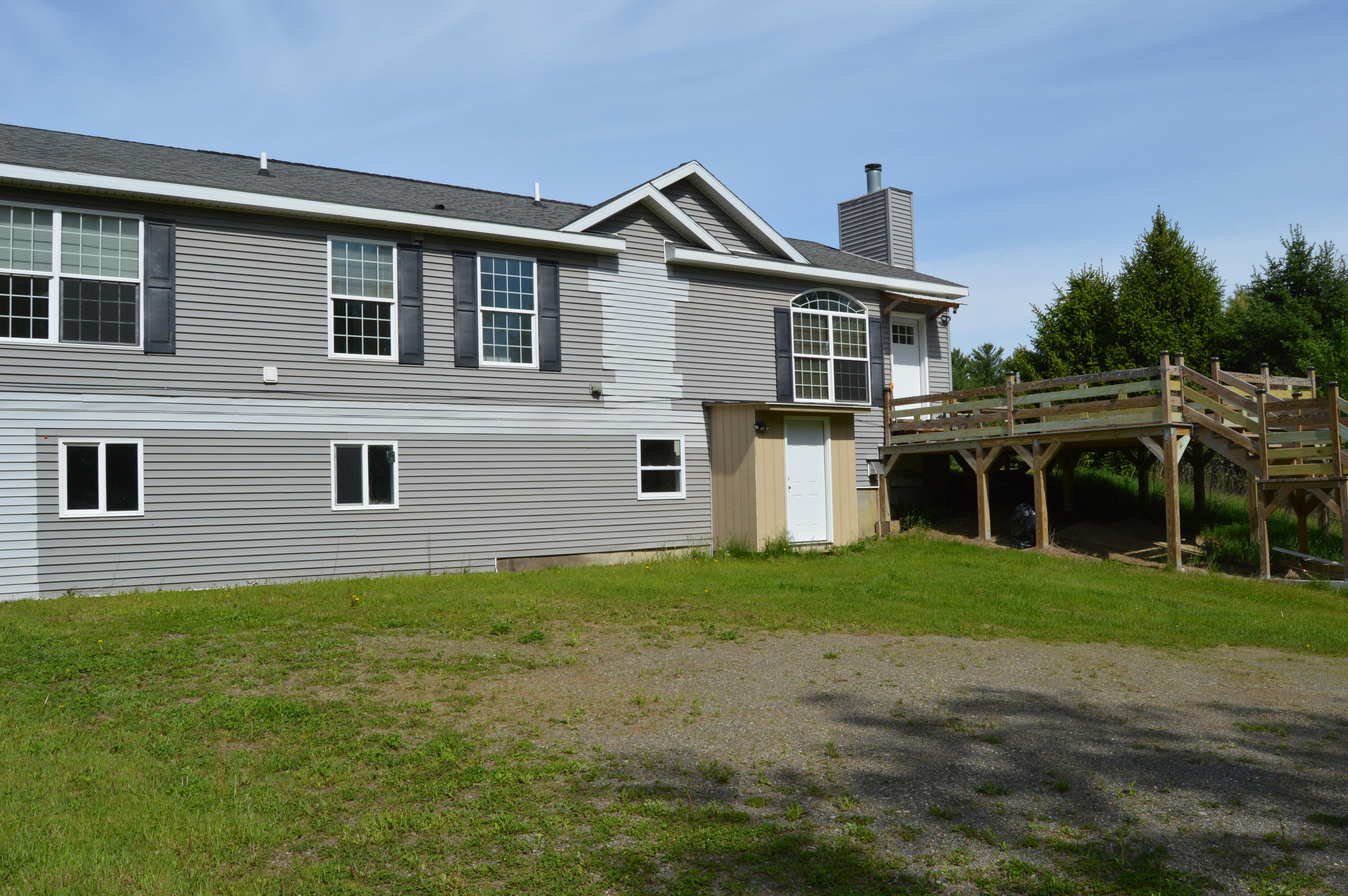 10 Heino Lane China ME 04358