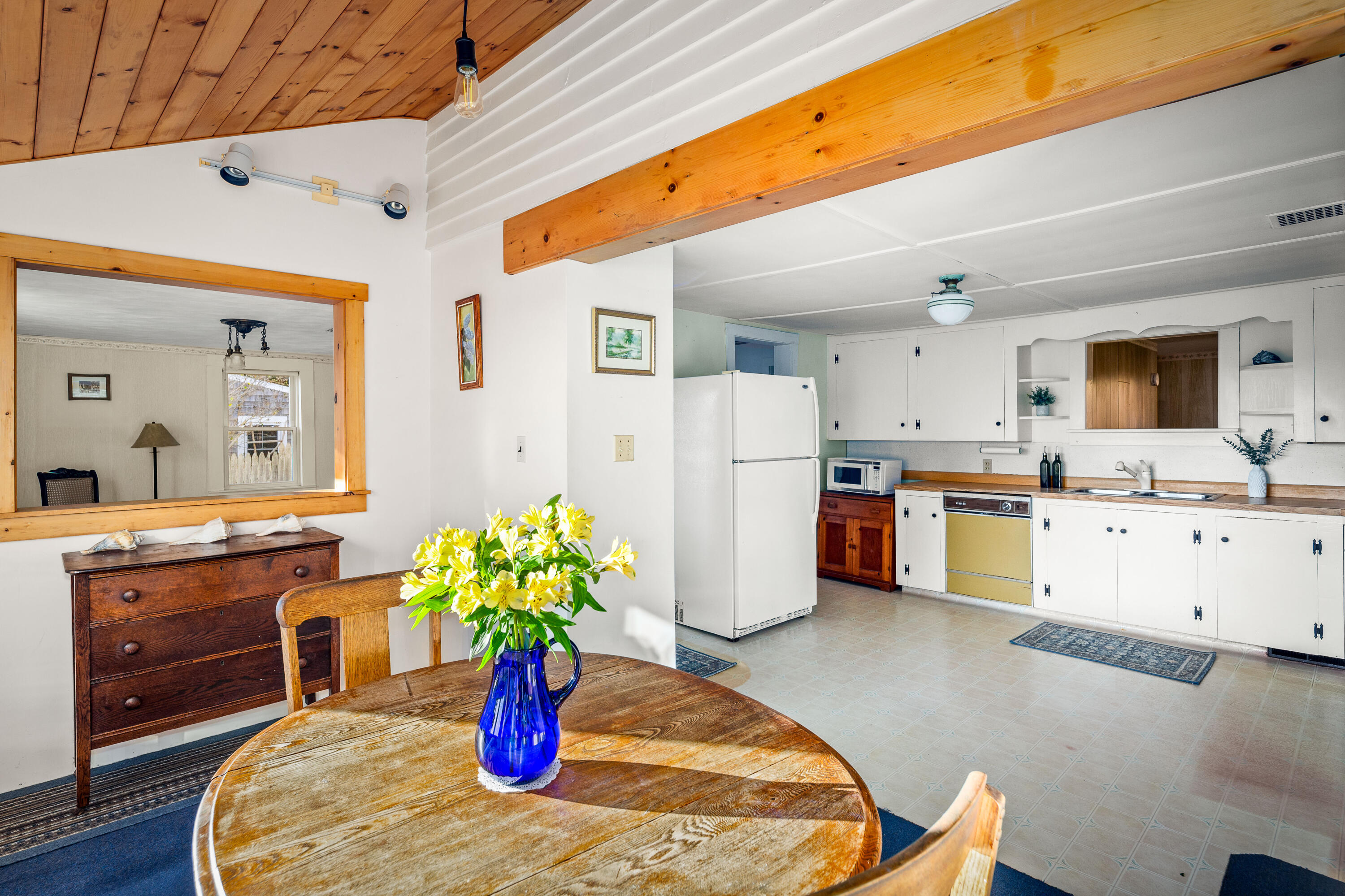 18 Third & Patricia Street Saint George ME 04859