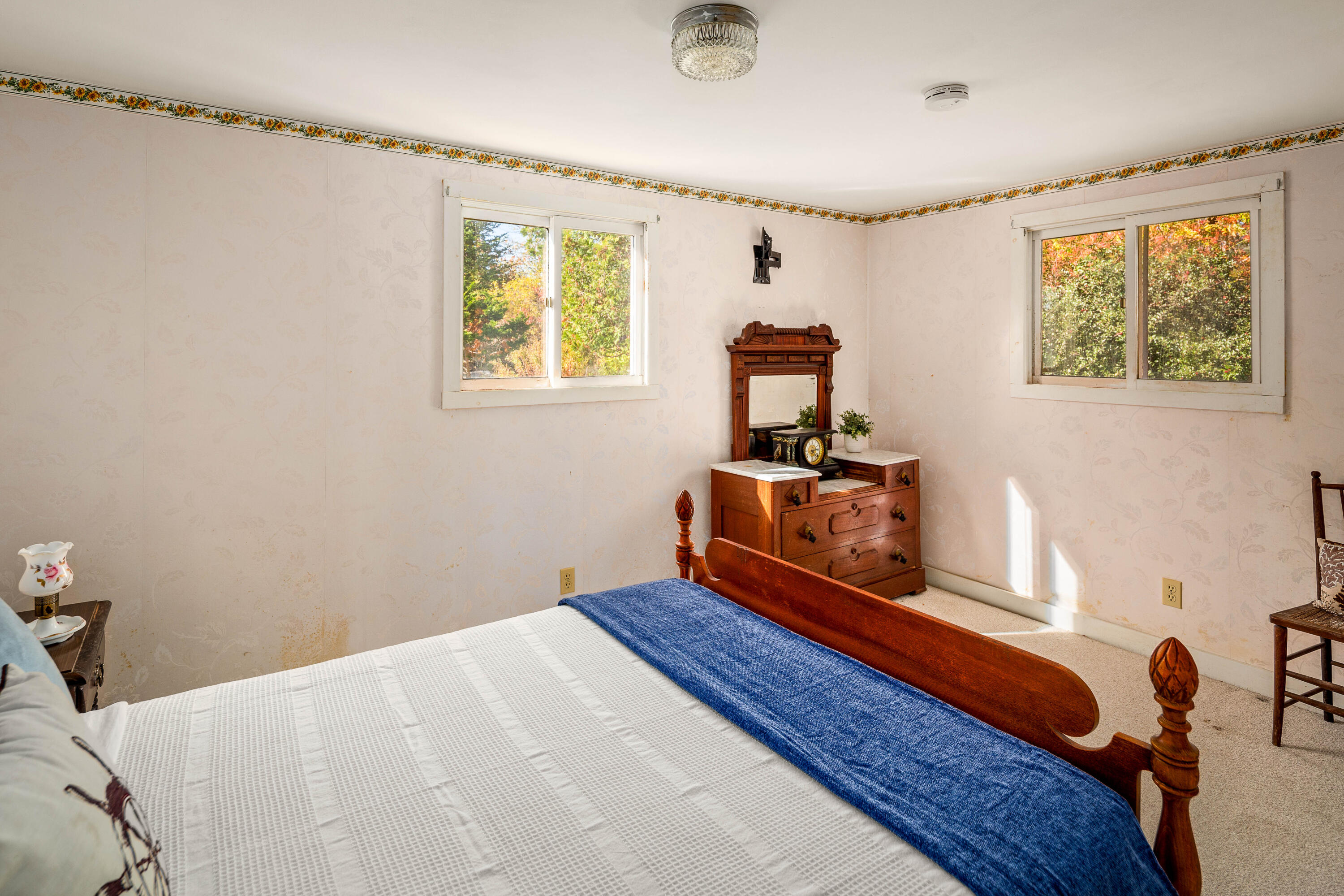 18 Third & Patricia Street Saint George ME 04859