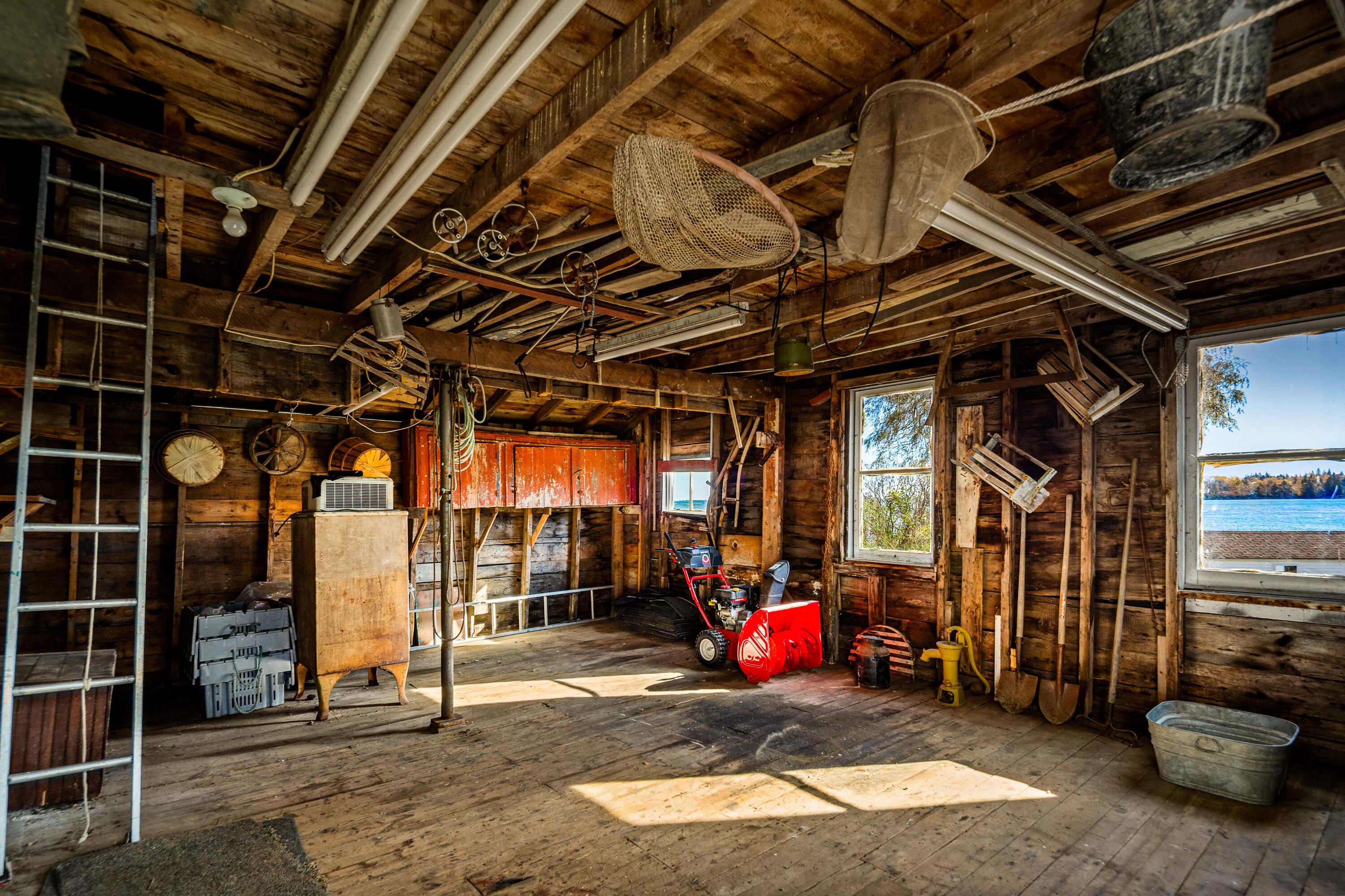 18 Third & Patricia Street Saint George ME 04859