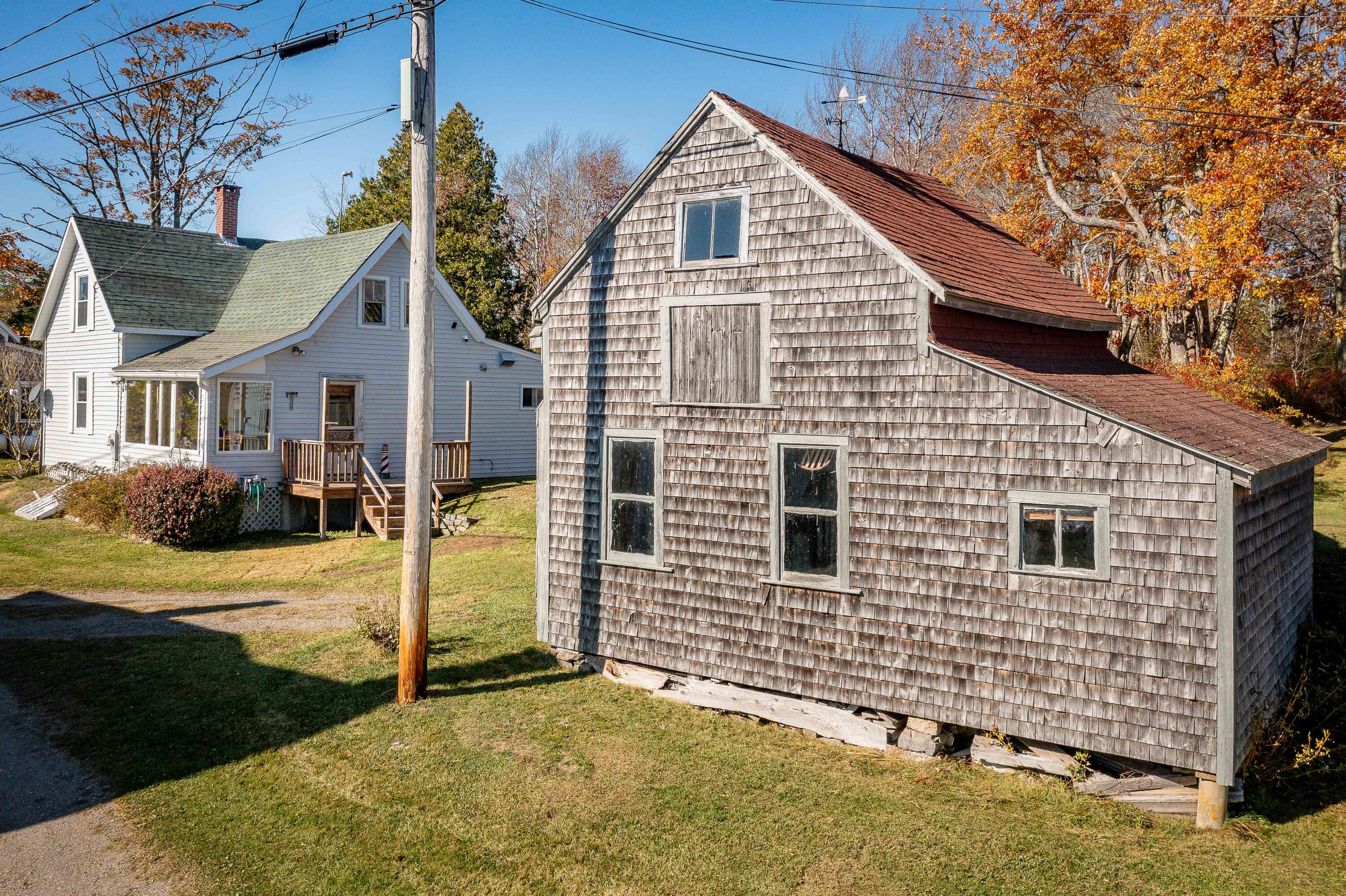 18 Third & Patricia Street Saint George ME 04859