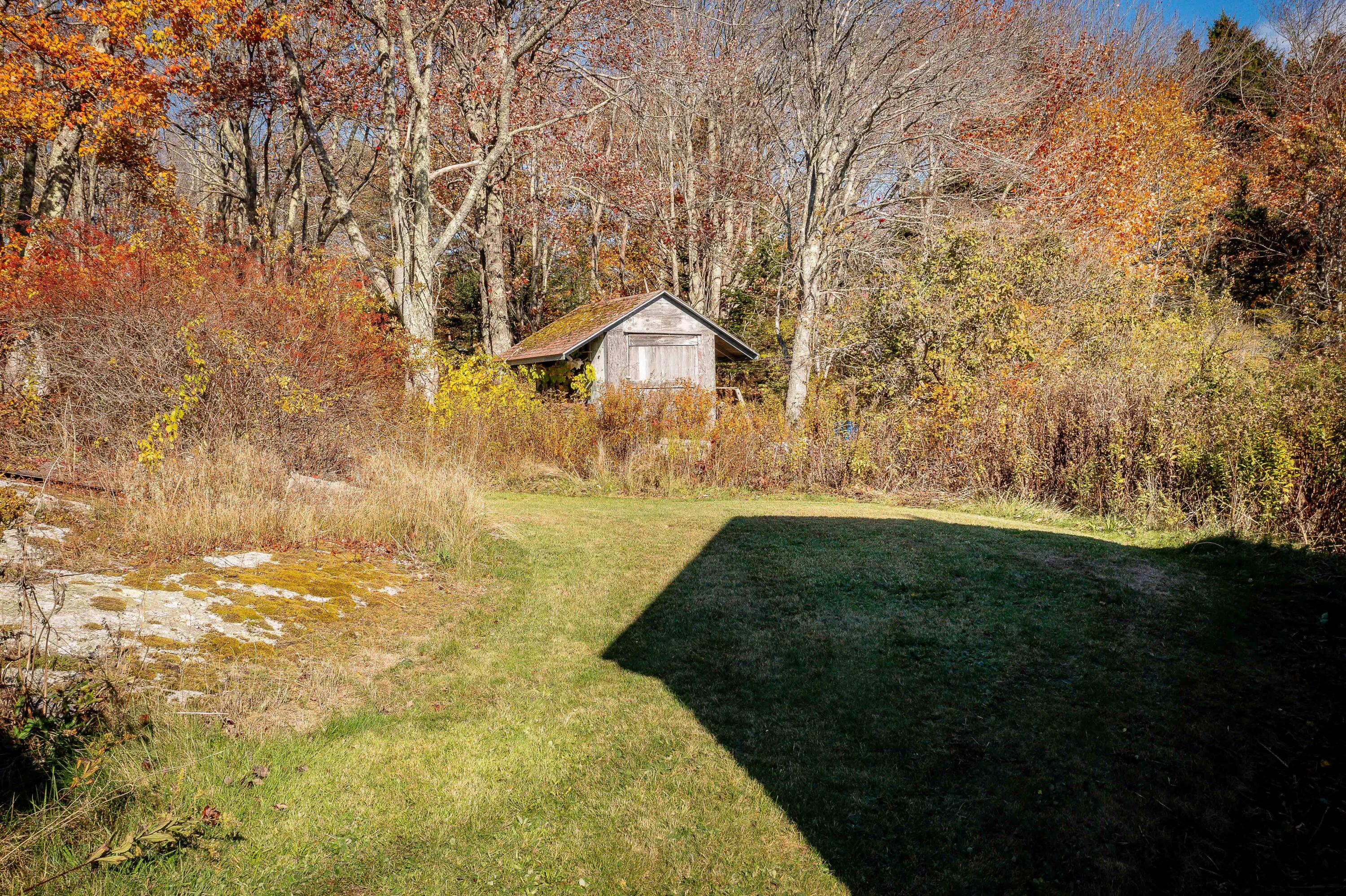 18 Third & Patricia Street Saint George ME 04859