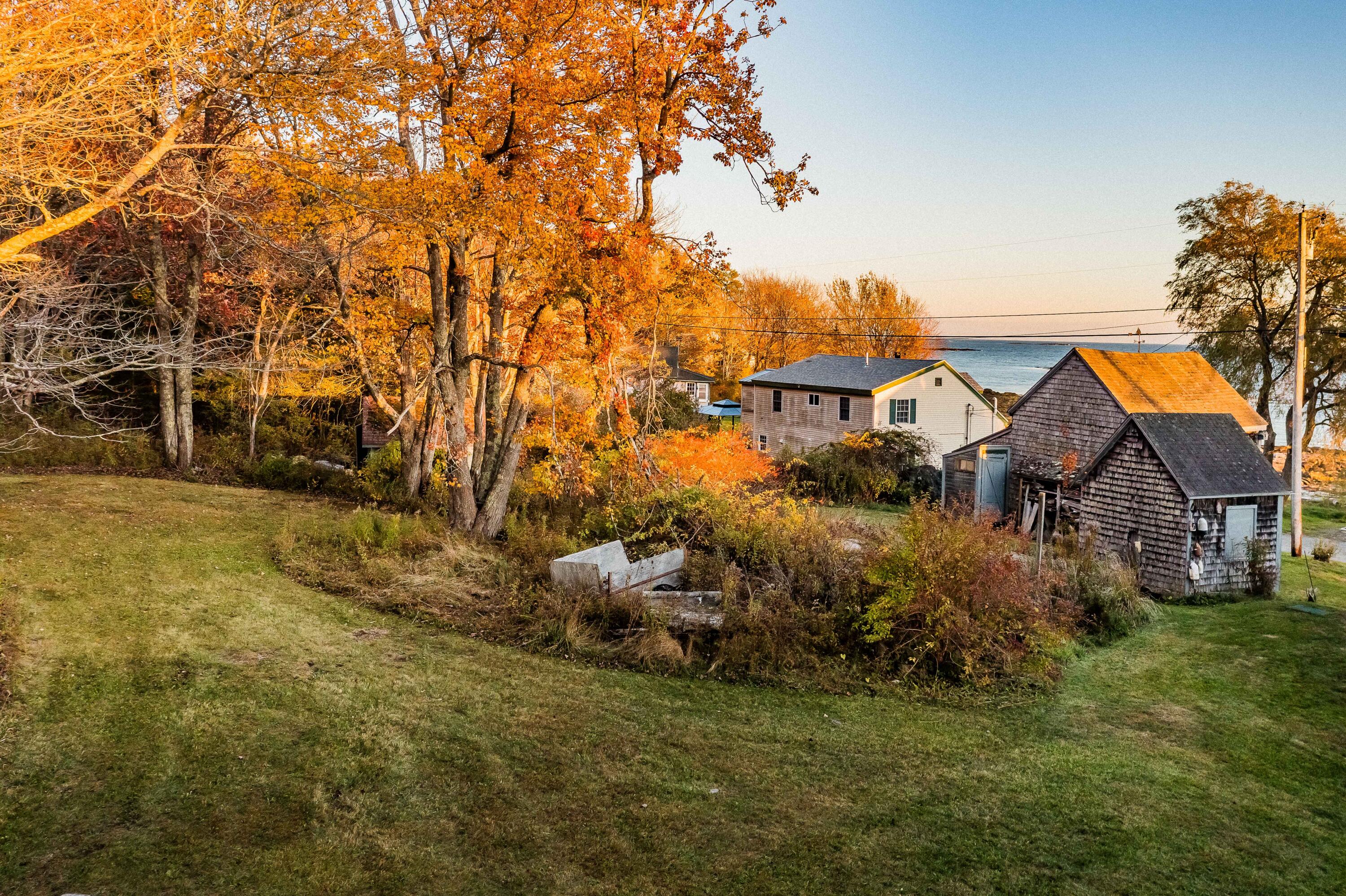 18 Third & Patricia Street Saint George ME 04859