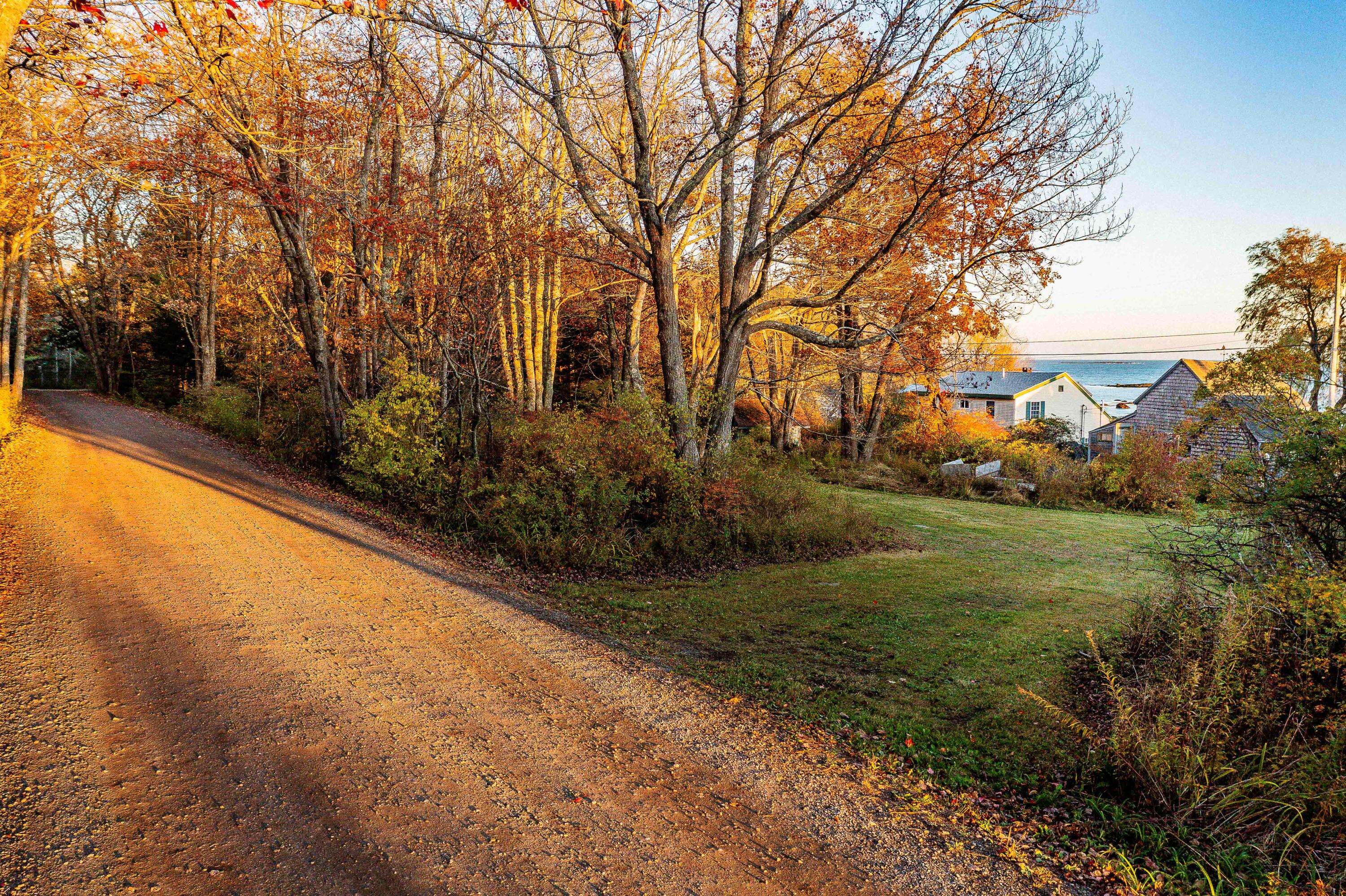 18 Third & Patricia Street Saint George ME 04859