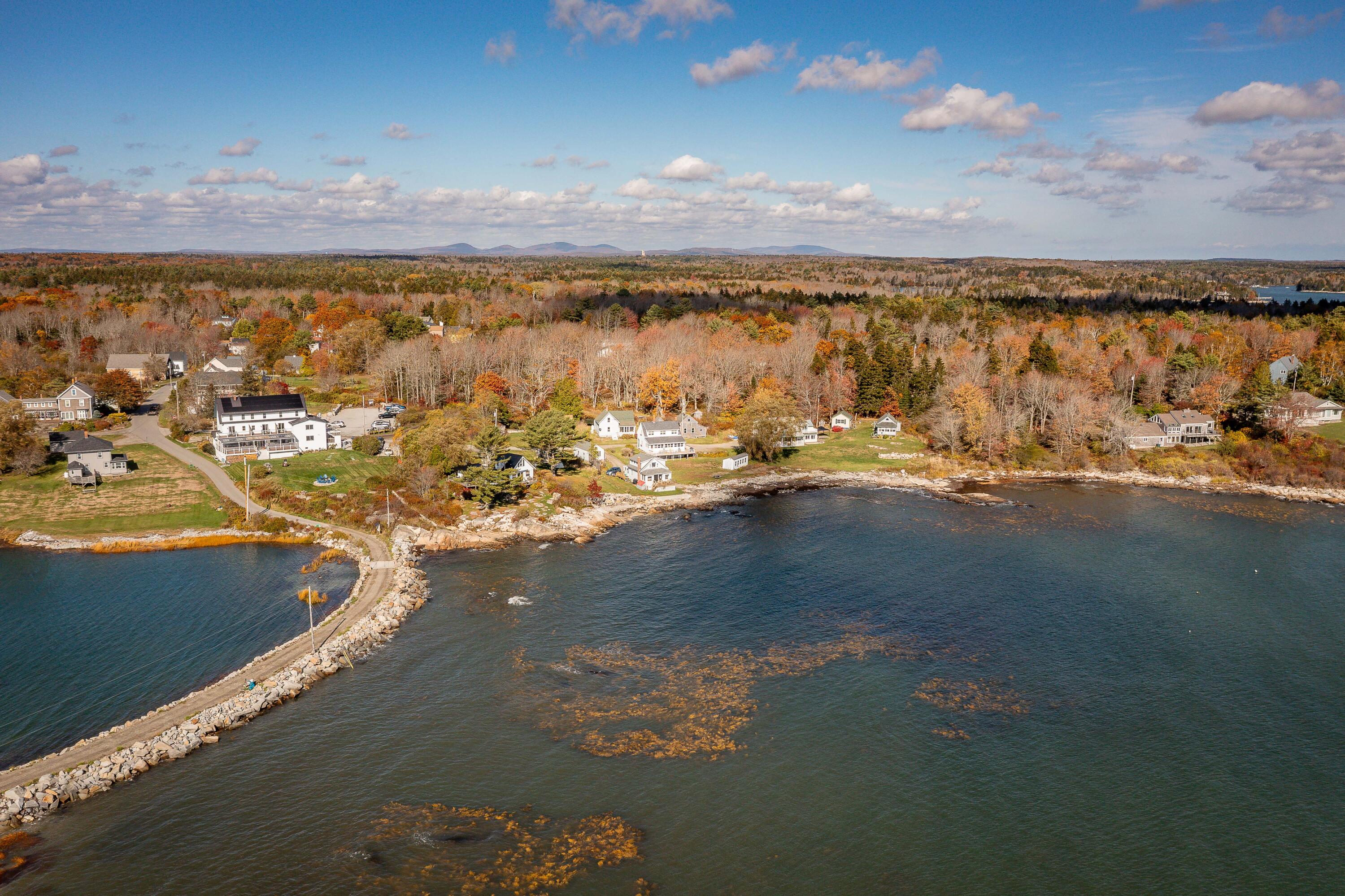 18 Third & Patricia Street Saint George ME 04859