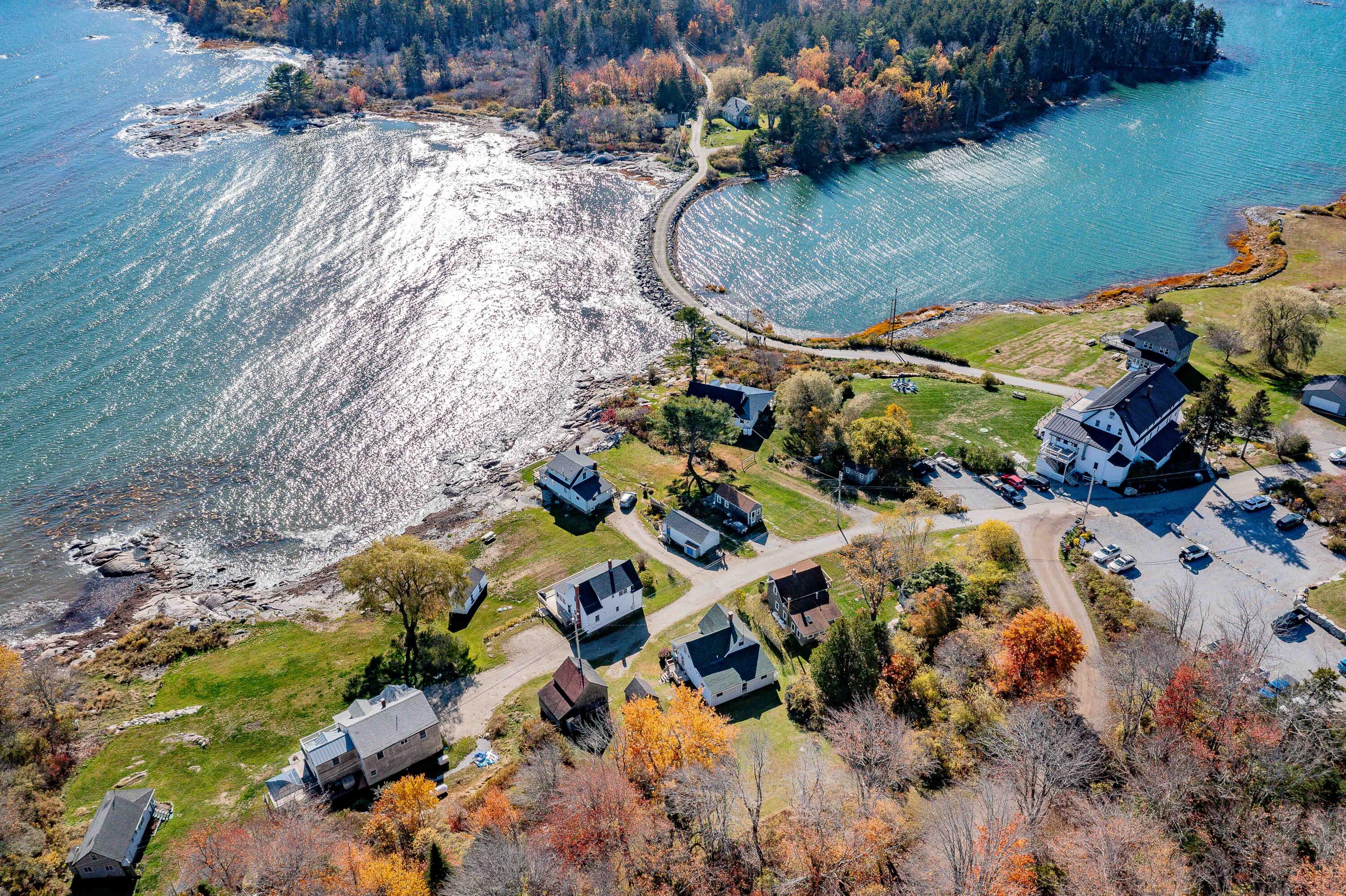 18 Third & Patricia Street Saint George ME 04859