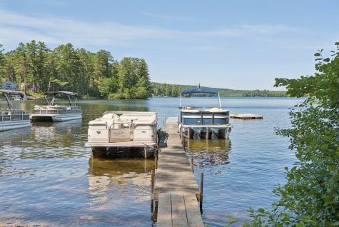 22 Cottage Lane Raymond ME 04071