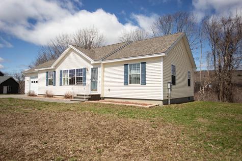 9 Country Way Rockland ME 04841