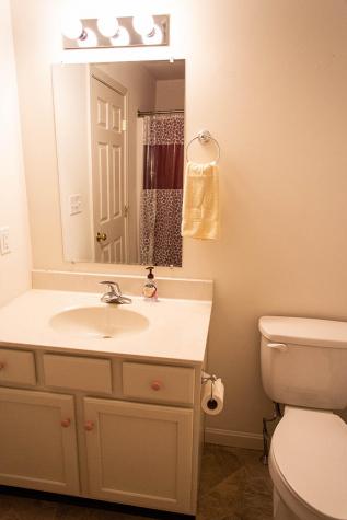 9 Country Way Rockland ME 04841
