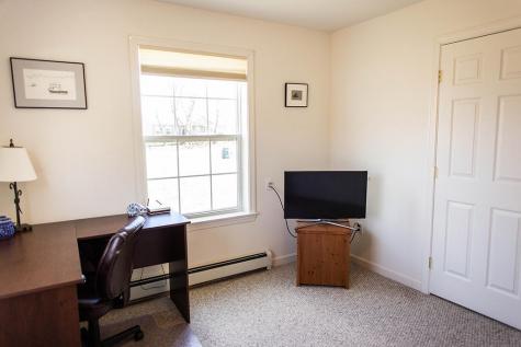 9 Country Way Rockland ME 04841