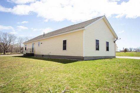 9 Country Way Rockland ME 04841