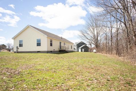 9 Country Way Rockland ME 04841