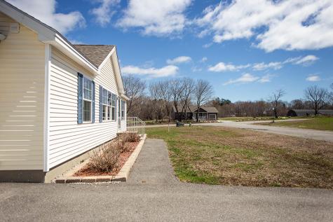 9 Country Way Rockland ME 04841
