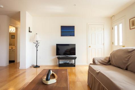 9 Country Way Rockland ME 04841