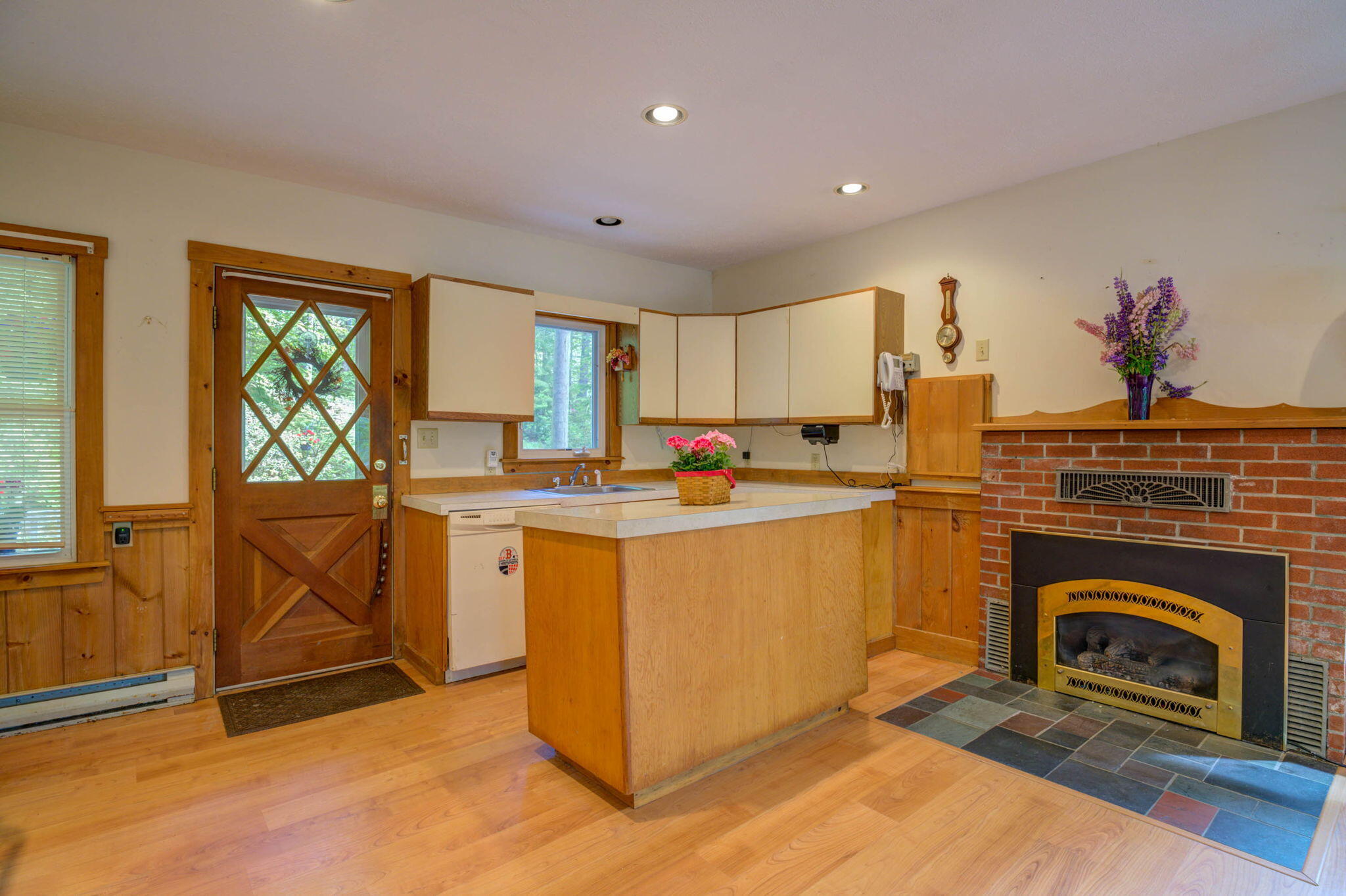 22 Copper Lane Waterford ME 04088