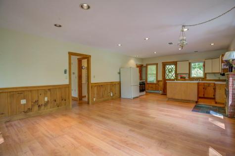 22 Copper Lane Waterford ME 04088