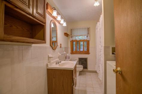 22 Copper Lane Waterford ME 04088