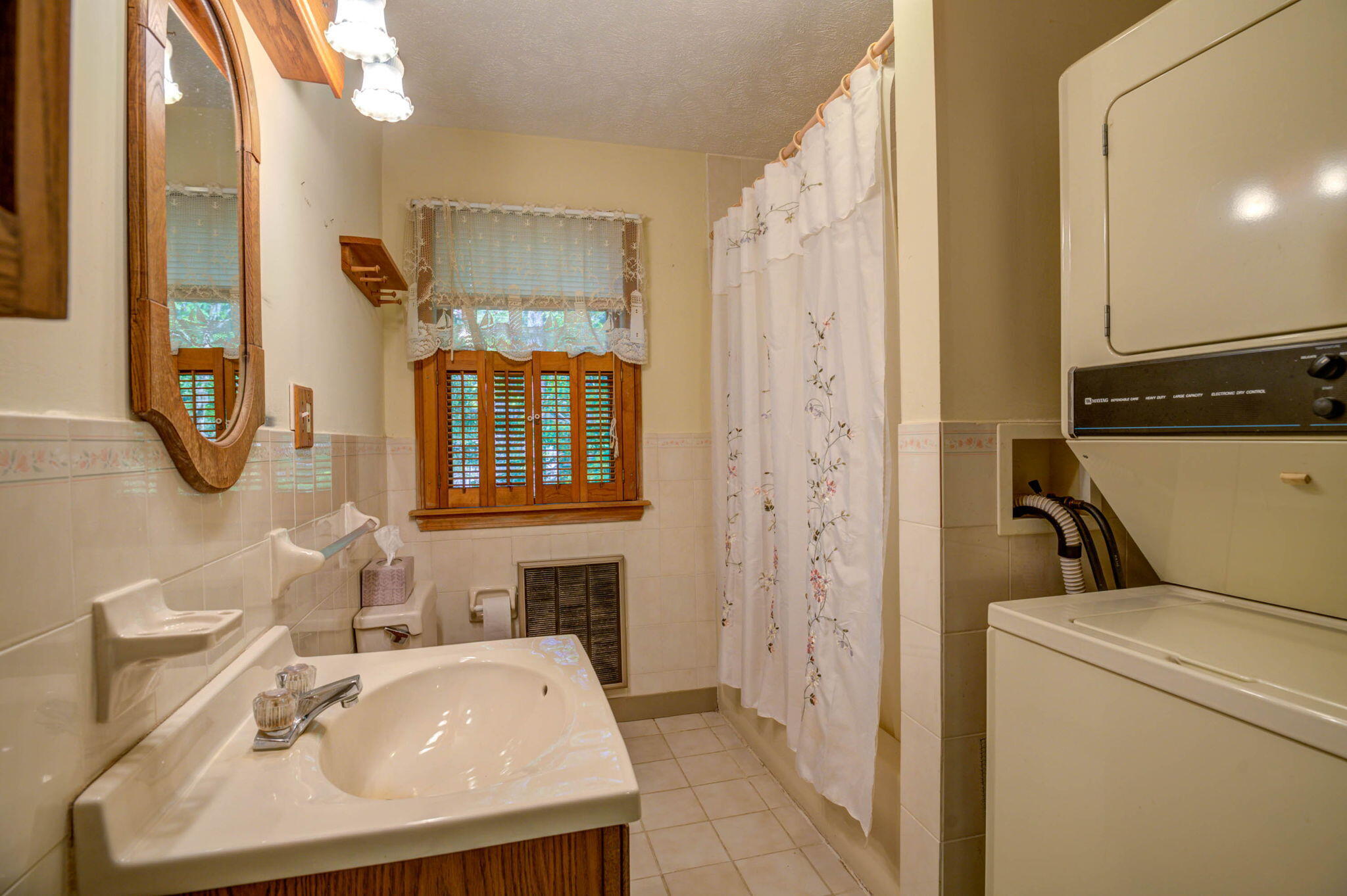 22 Copper Lane Waterford ME 04088