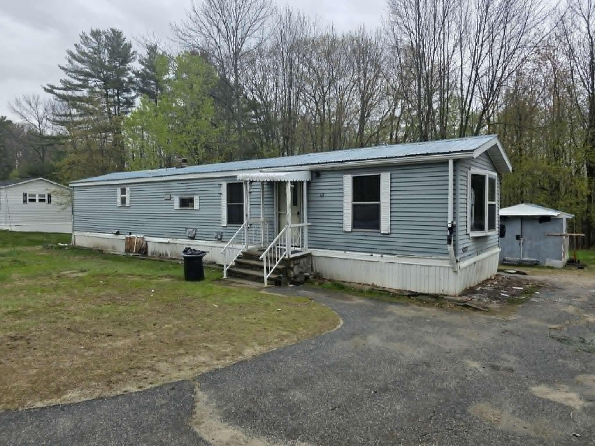 68 Middle Road Sabattus ME 04280