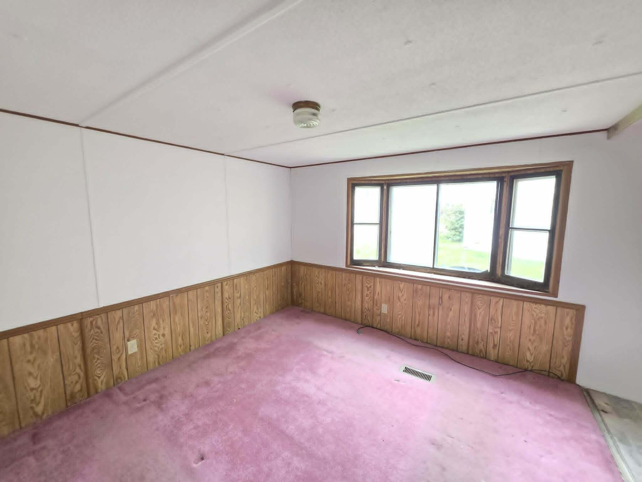 68 Middle Road Sabattus ME 04280