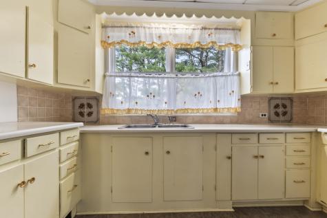 730 Beech Hill Road Auburn ME 04210