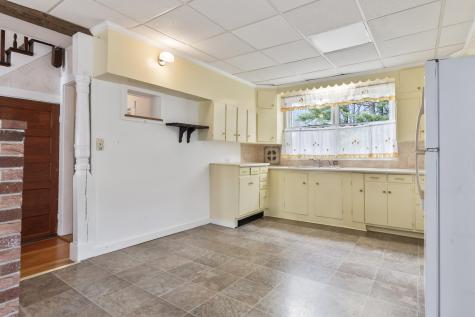 730 Beech Hill Road Auburn ME 04210