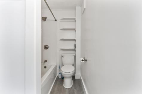 42 Westport Bridge Road Wiscasset ME 04578