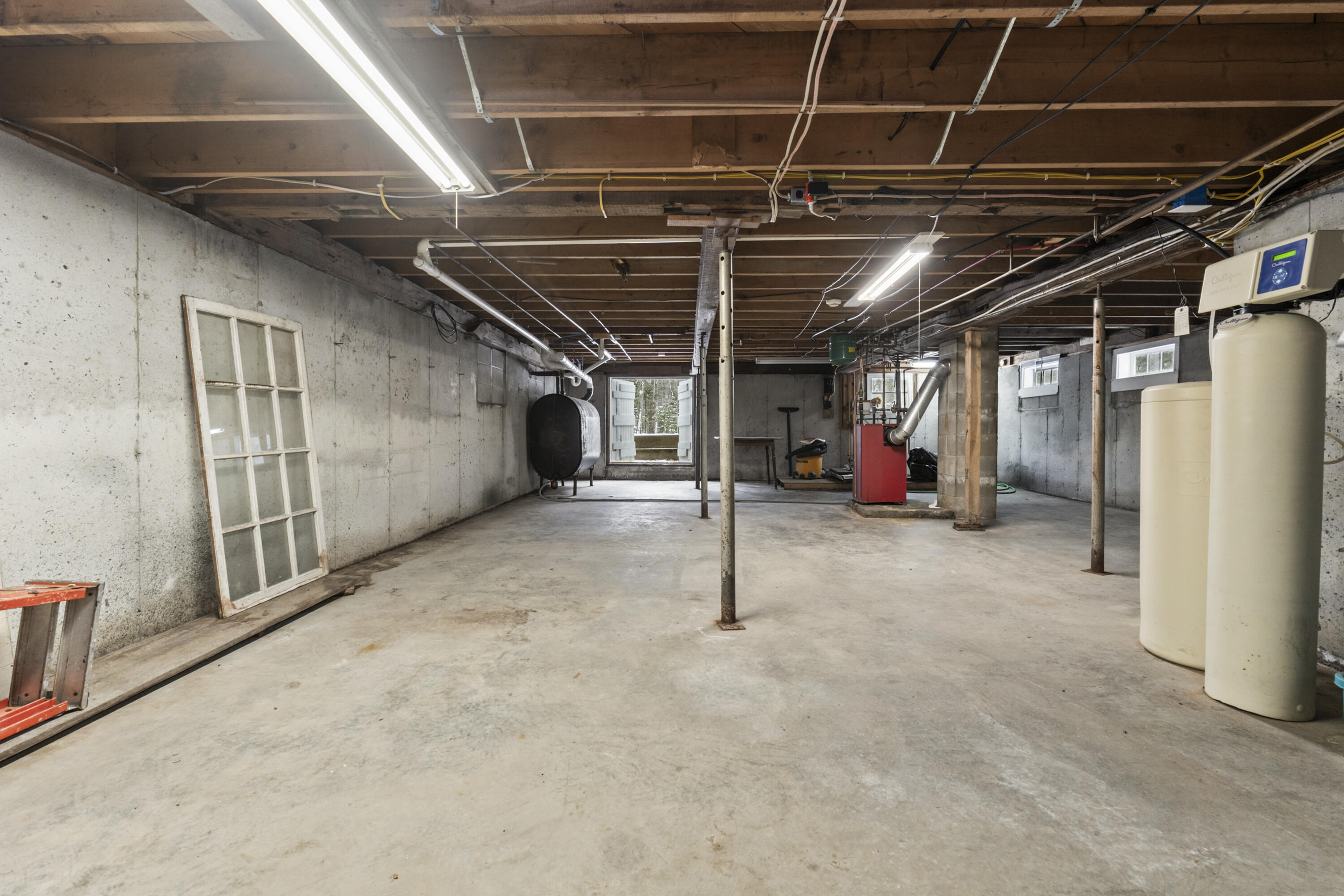 42 Westport Bridge Road Wiscasset ME 04578