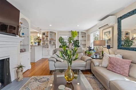 12 Reg Roc Road Falmouth ME 04105