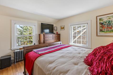 12 Reg Roc Road Falmouth ME 04105