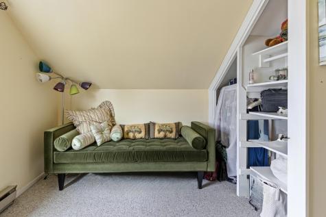 12 Reg Roc Road Falmouth ME 04105