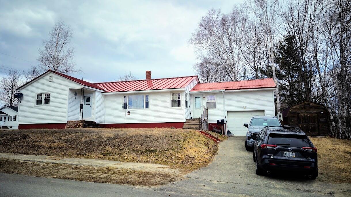 77 Connecticut Avenue Millinocket ME 04462