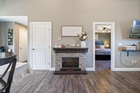 8 Estes Drive Standish ME 04084