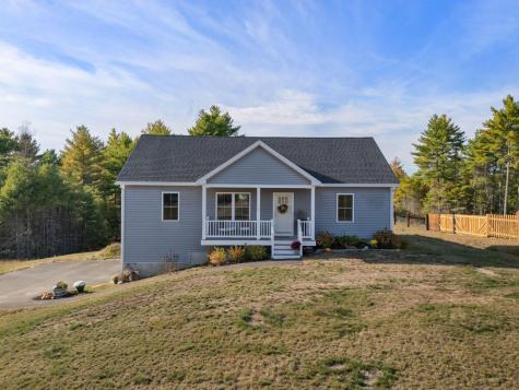 8 Estes Drive Standish ME 04084