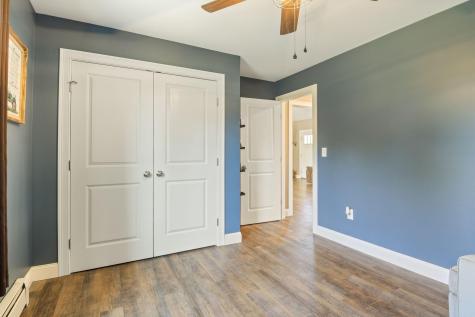 8 Estes Drive Standish ME 04084