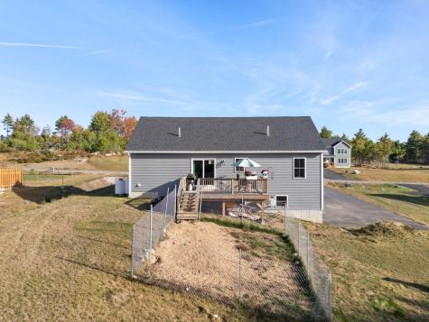 8 Estes Drive Standish ME 04084