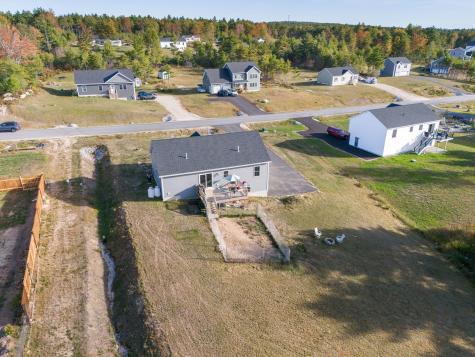 8 Estes Drive Standish ME 04084