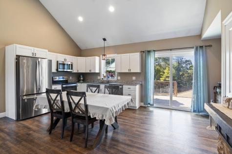 8 Estes Drive Standish ME 04084