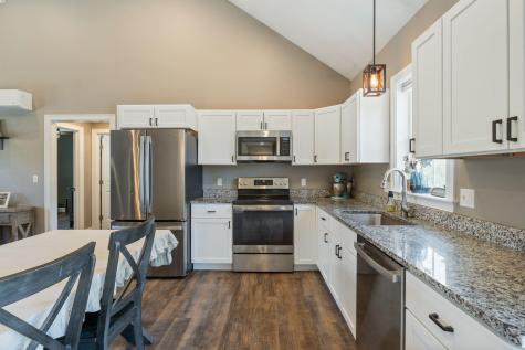 8 Estes Drive Standish ME 04084