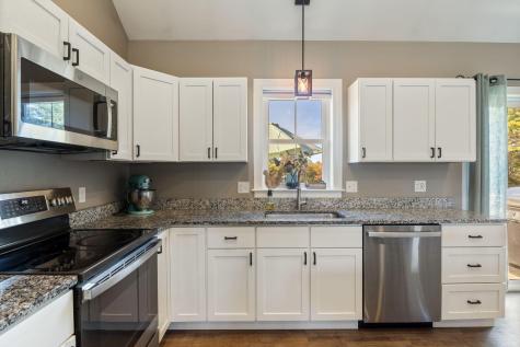 8 Estes Drive Standish ME 04084