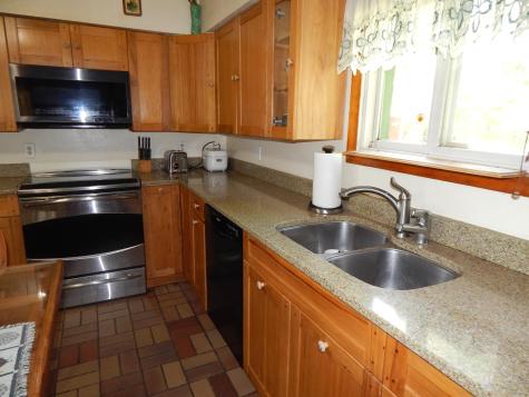 437 Stream Road Winterport ME 04496