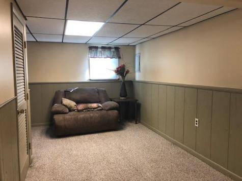 18 Ashmount Street Lewiston ME 04240