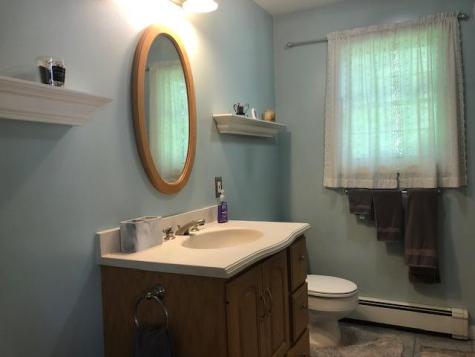 18 Ashmount Street Lewiston ME 04240