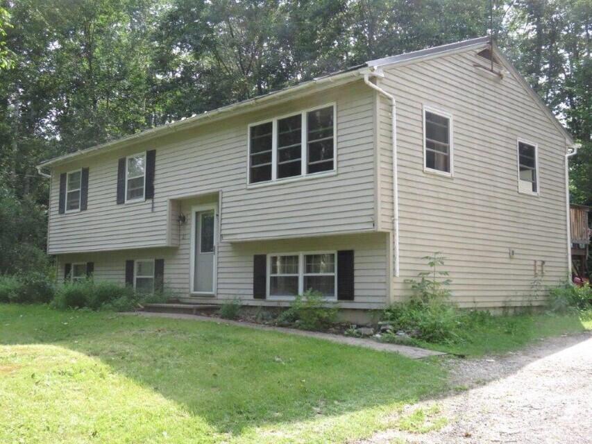 27 Country Acres, Monmouth ME Real Estate Listing MLS {gListingMLS