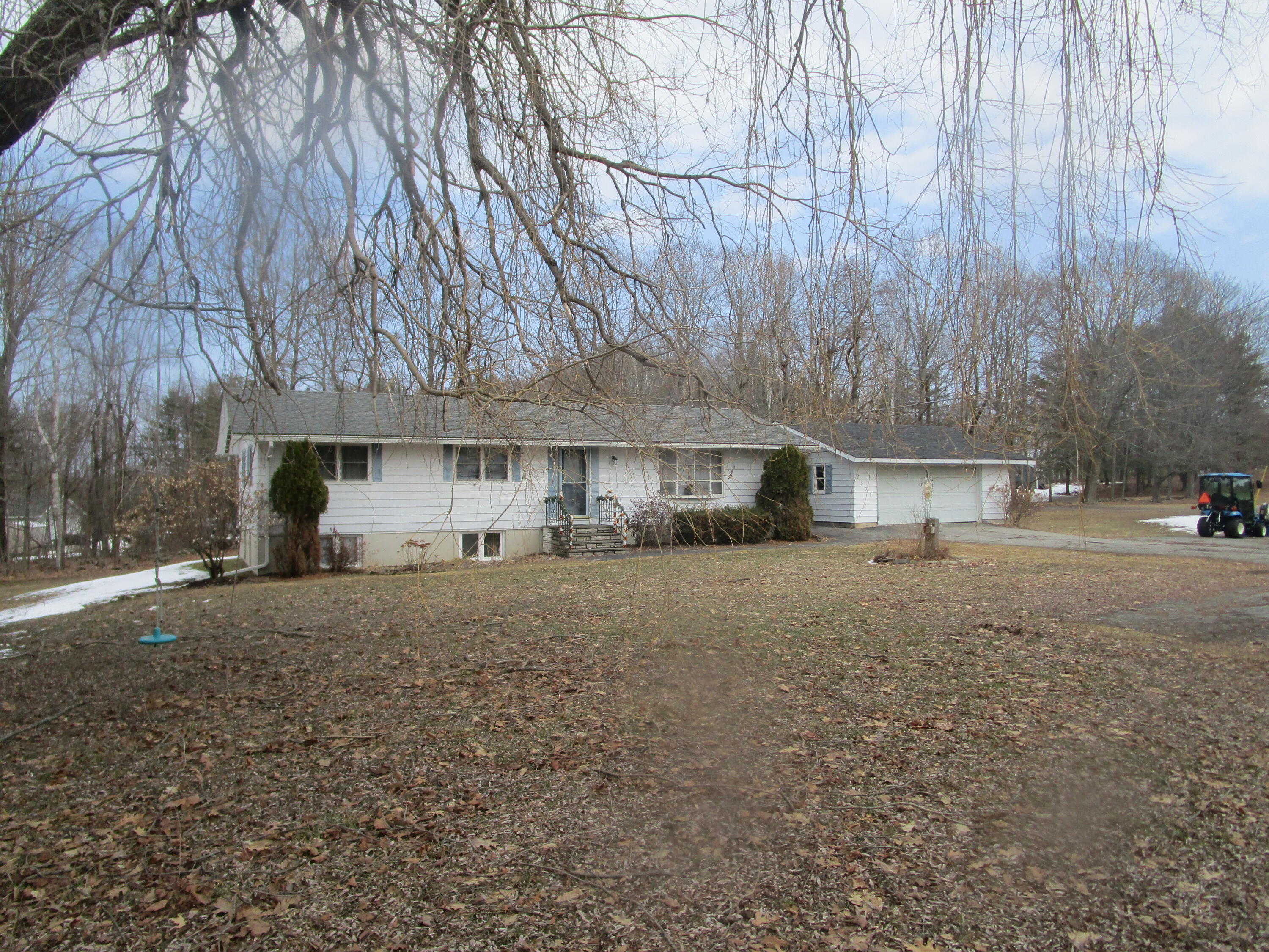 2371 Union Street Hermon ME 04401