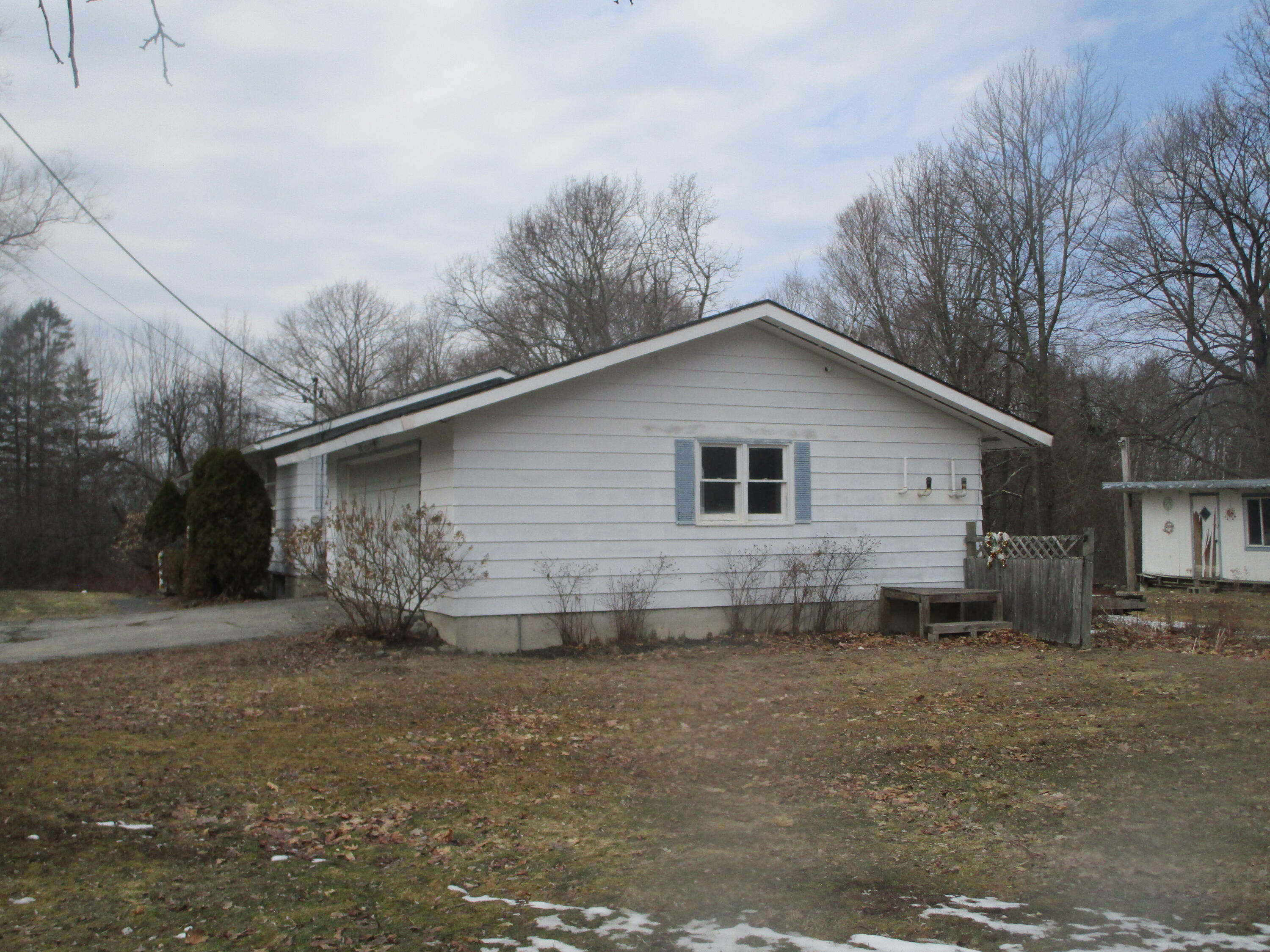 2371 Union Street Hermon ME 04401