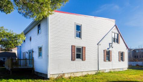 35 Oakland Street Waterville ME 04901