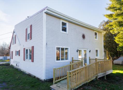 35 Oakland Street Waterville ME 04901